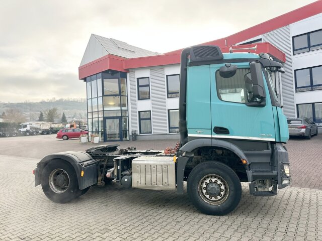 Mercedes-Benz Arocs