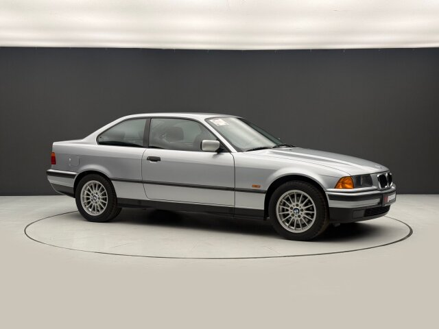 BMW 316