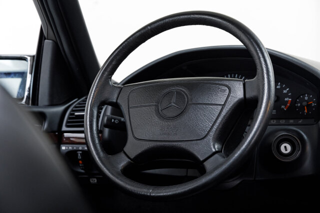 Mercedes-Benz S 500
