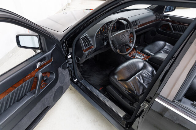 Mercedes-Benz S 500