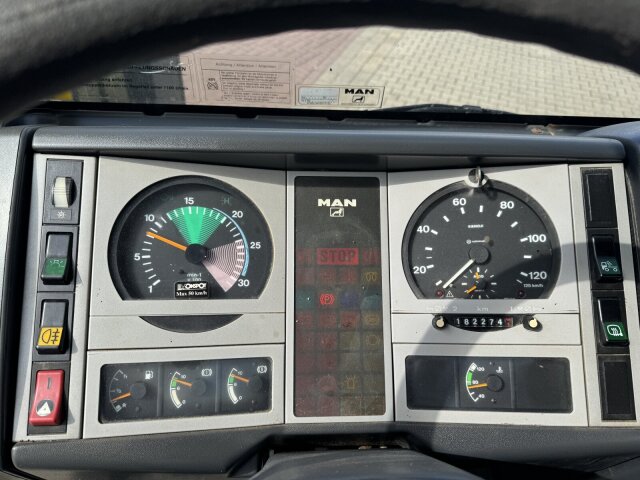 MAN L2000