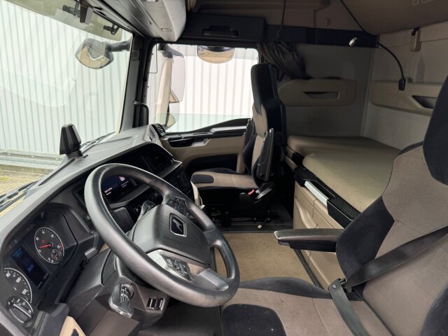 MAN TGX