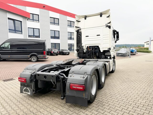 MAN TGX