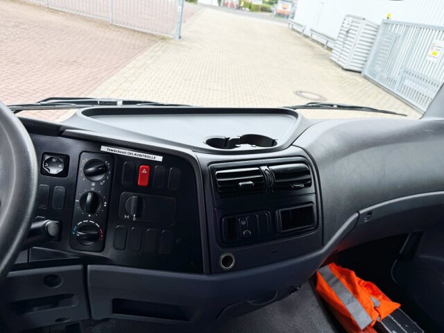 Mercedes-Benz Atego