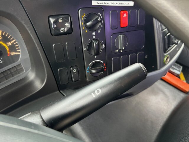 Mercedes-Benz Atego