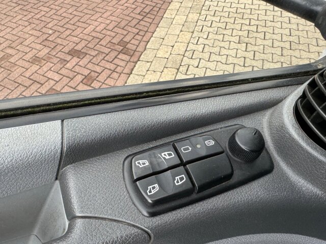 Mercedes-Benz Atego
