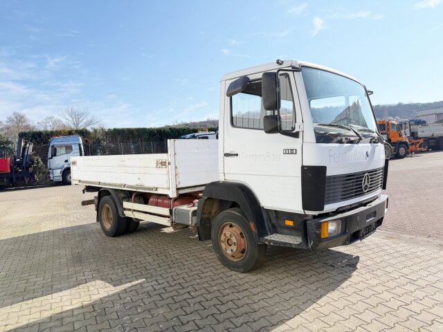 Mercedes-Benz -