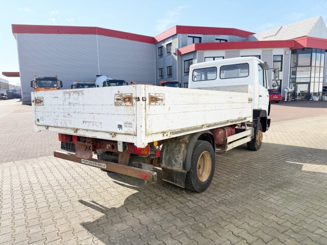 Mercedes-Benz -