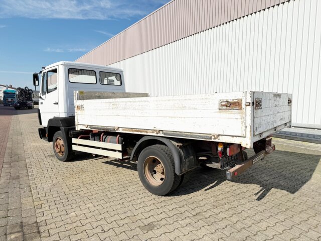 Mercedes-Benz -