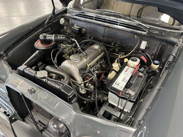 Mercedes-Benz 190
