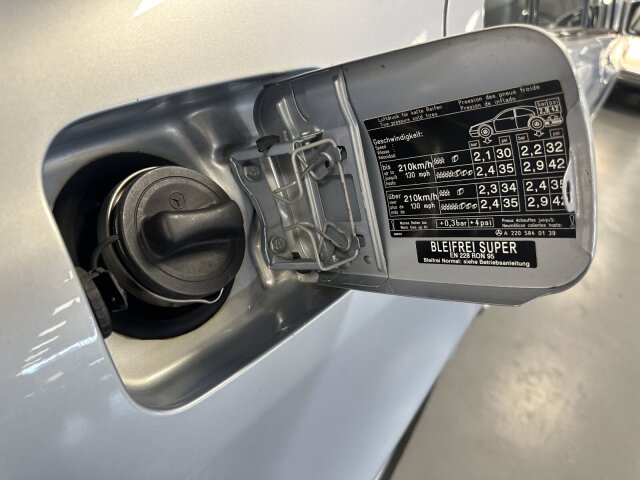 Mercedes-Benz S 500