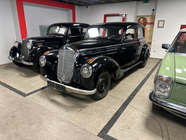 Mercedes-Benz220 B - W187