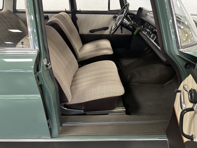 Mercedes-Benz 190