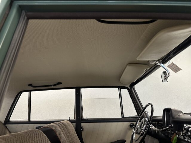 Mercedes-Benz 190