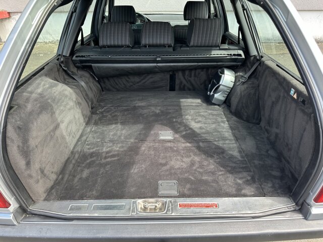 Mercedes-Benz 300