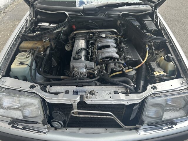 Mercedes-Benz 300