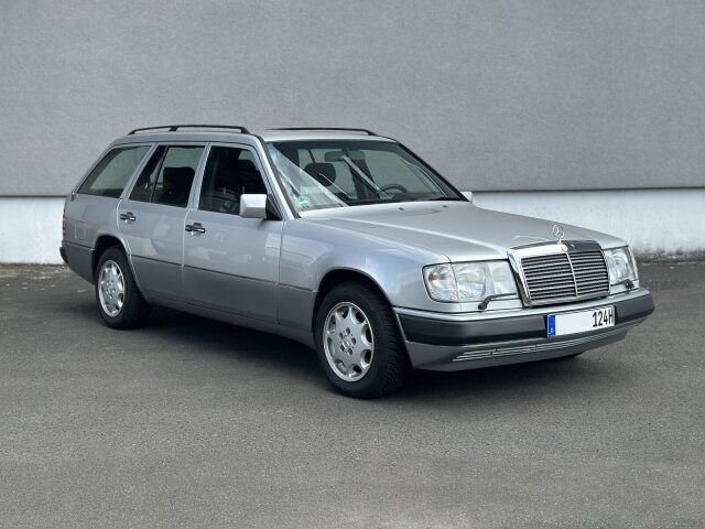Mercedes-Benz 300