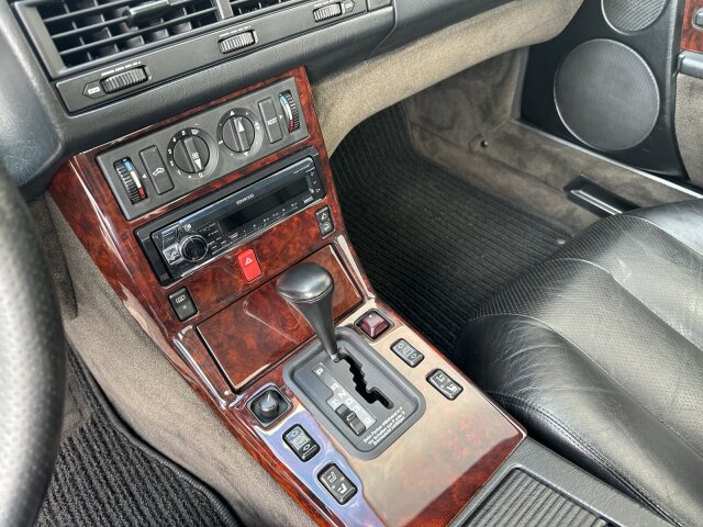 Mercedes-Benz SL 300