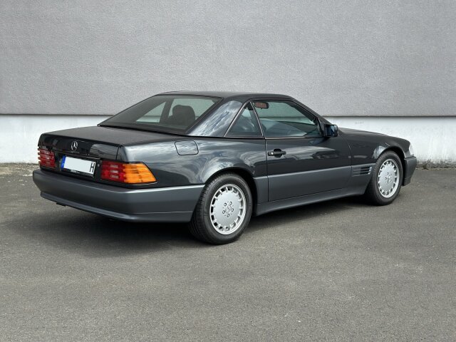 Mercedes-Benz SL 300