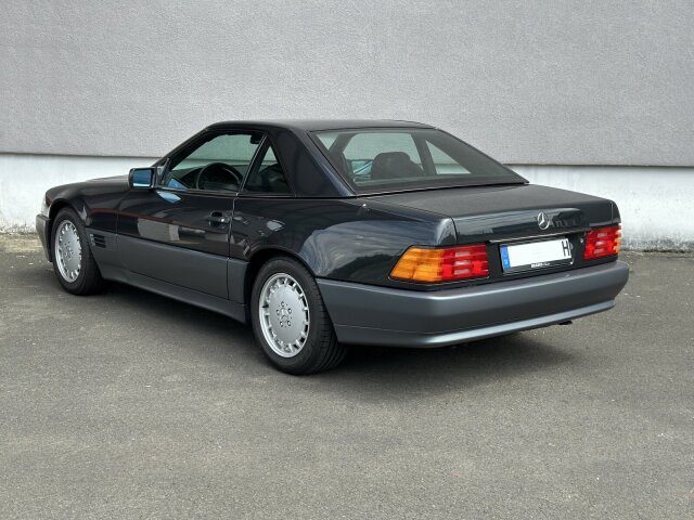 Mercedes-Benz SL 300