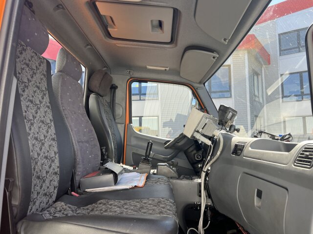 Unimog U