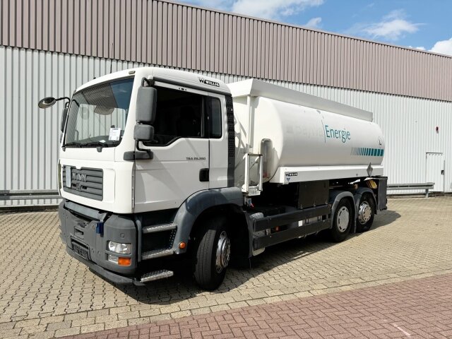 MANTGA 26.390 6X2-4 BL, Lenk-/Liftachse, Willig Tankaufbau ca. 20.000l, 3 Kammern