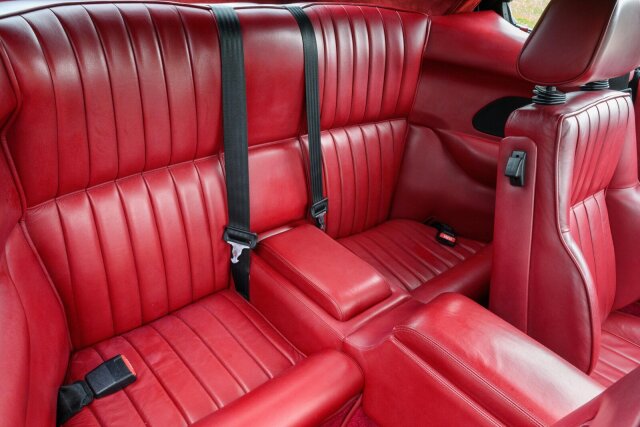 Aston Martin Virage