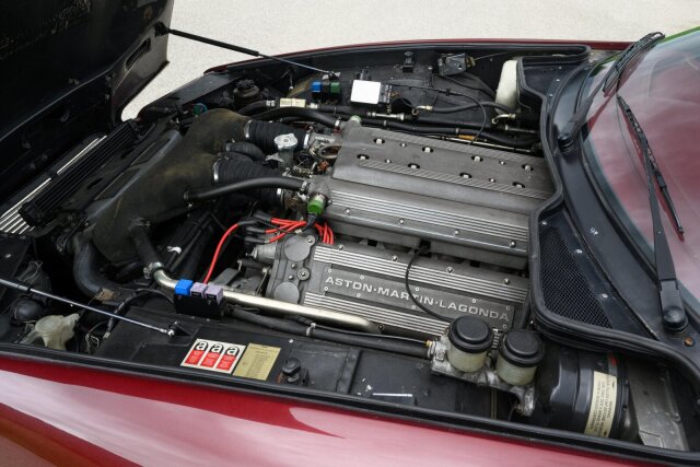 Aston Martin Virage