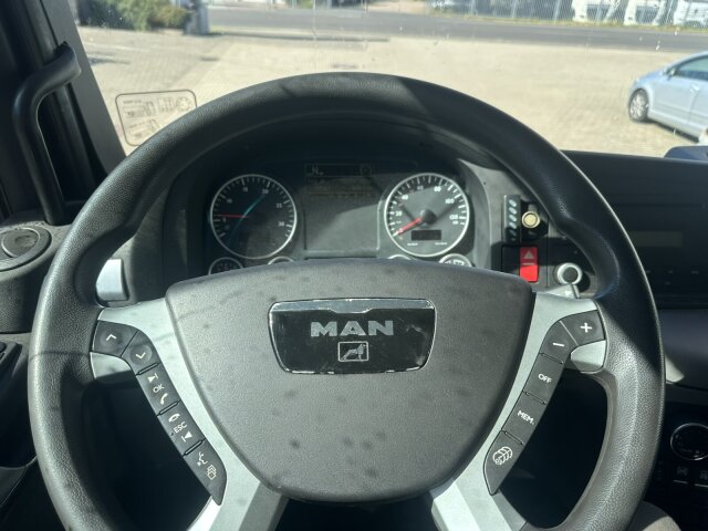 MAN TGX