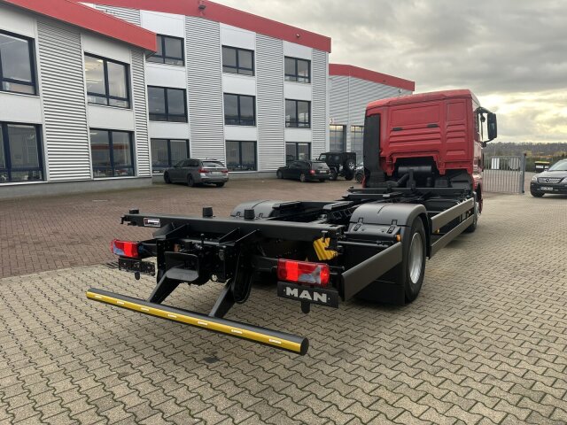 MAN TGX