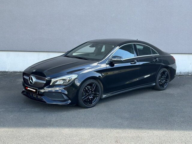 Mercedes-BenzCLA 220 CDI Coupé AMG Line