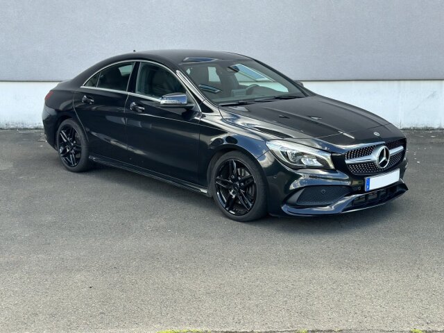 Mercedes-Benz CLA 220