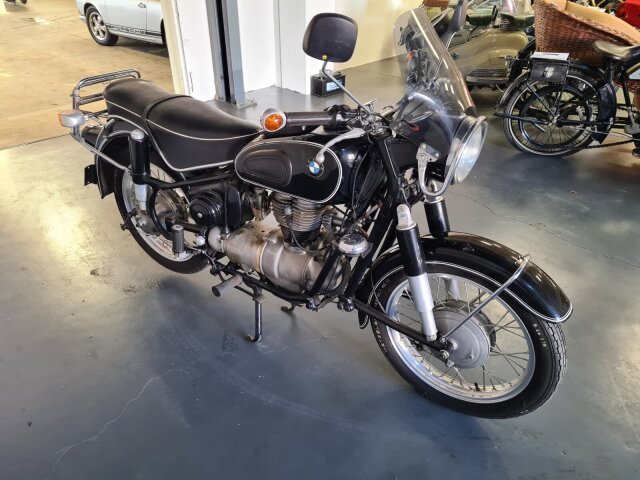 BMW R