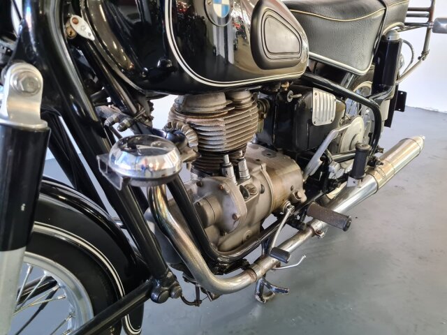 BMW R