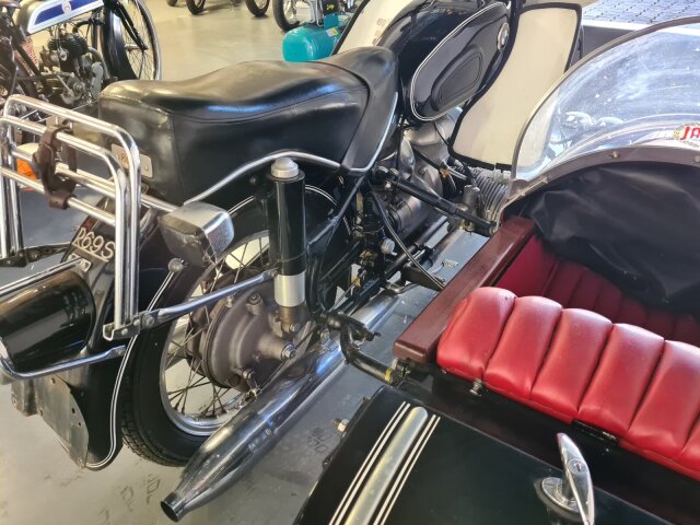 BMW R