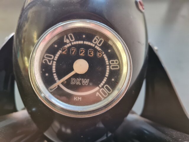 DKW -