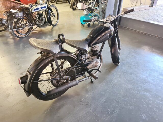 DKW -
