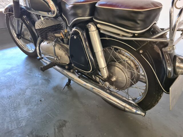 DKW -