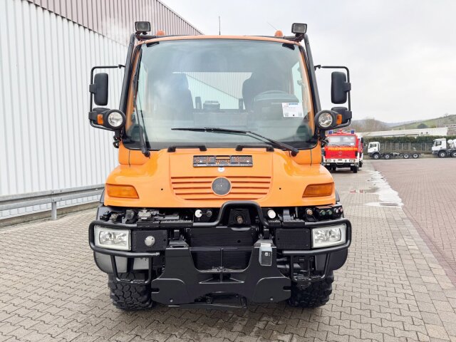 Unimog U