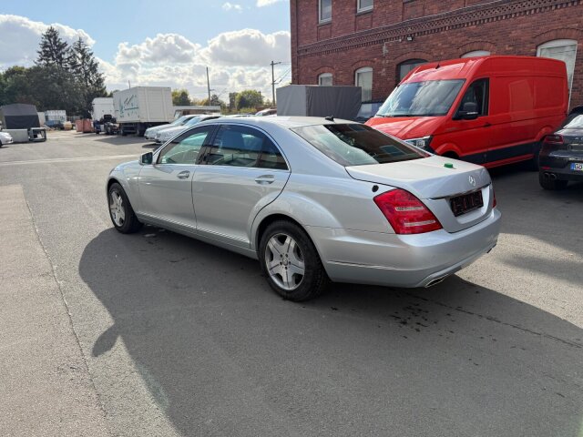 Mercedes-Benz S 450