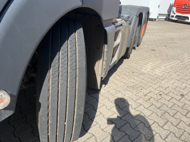 MAN TGX