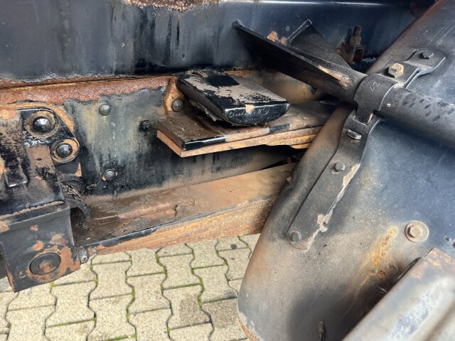 Mercedes-Benz -