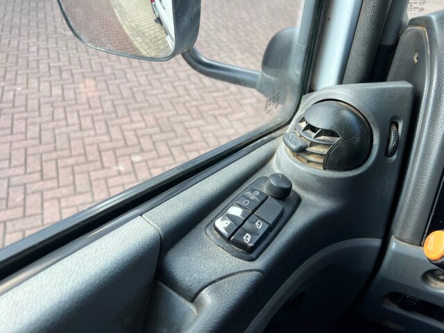 Mercedes-Benz Atego