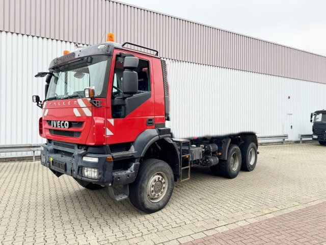 IvecoTrakker AD260T45W 6x6