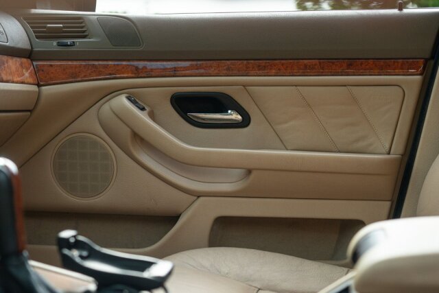 Alpina B10