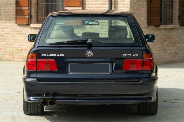 Alpina B10