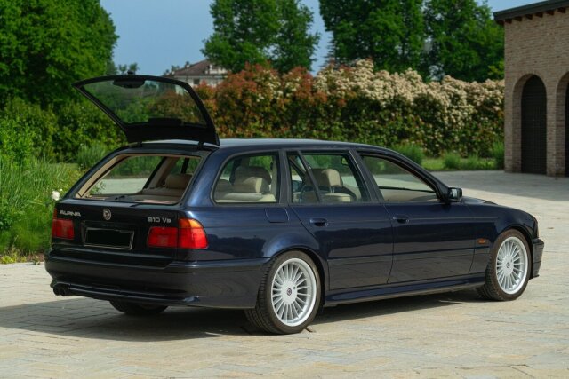 Alpina B10