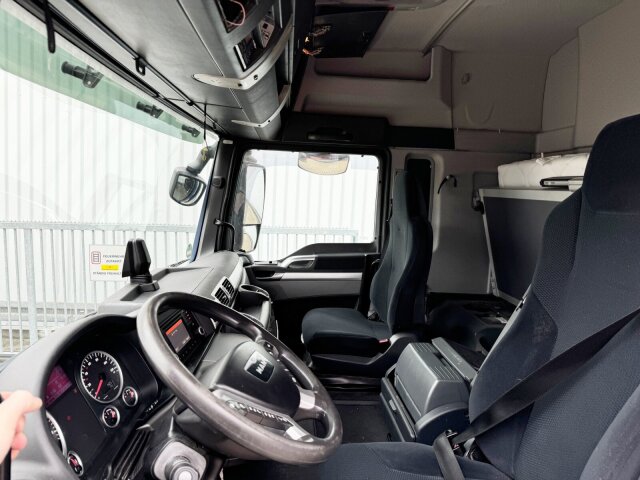 MAN TGX