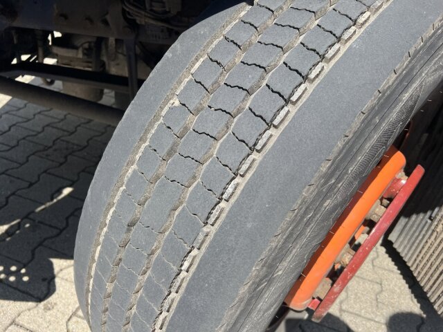 MAN TGX