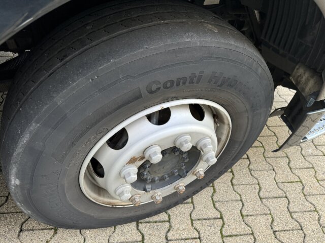 MAN TGX
